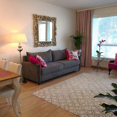 וואנטאה Charming Pine View Apartment מראה חיצוני תמונה
