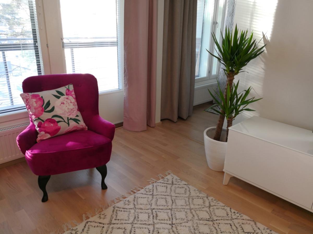 וואנטאה Charming Pine View Apartment מראה חיצוני תמונה